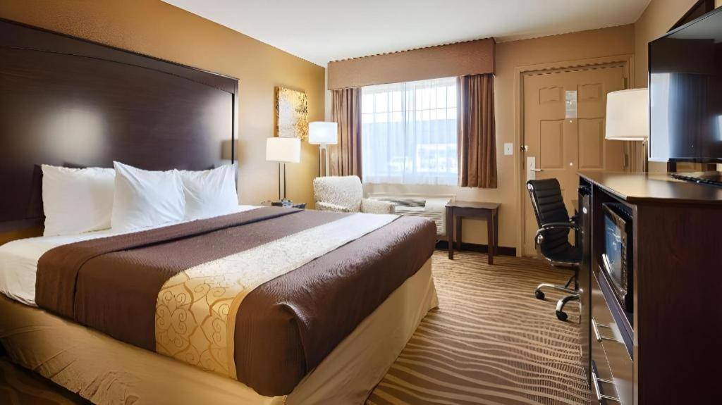 Best Western Taylor Inn Екстериор снимка