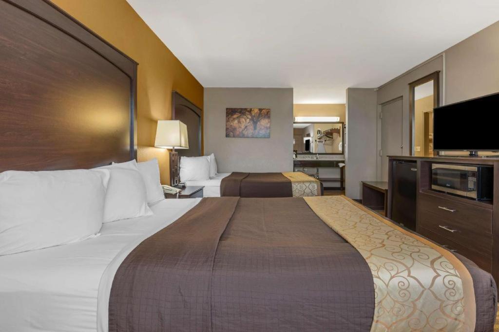 Best Western Taylor Inn Екстериор снимка